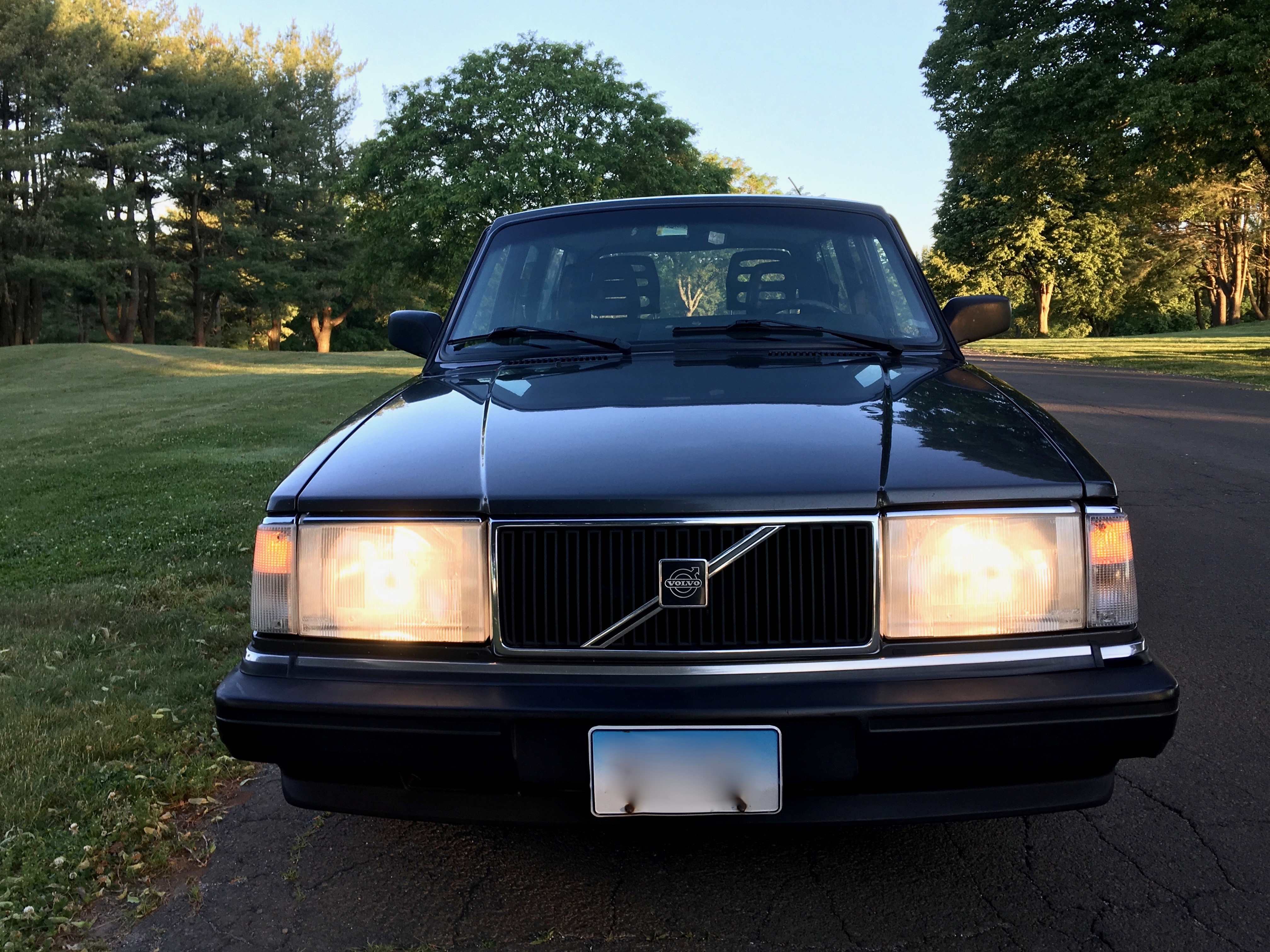 1993 Volvo 240 Wagon – 2.3L B230F Inline-Four, 4-Speed Automatic, Long-Term Original-Owner Car — photo 10